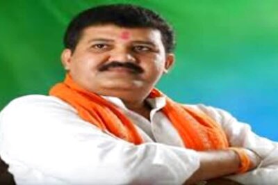 Maharashtra Minister Linked to Woman's Death in Pune Attends Cabinet Meet