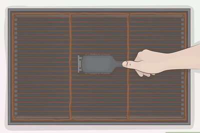 How to Wash Rusty Grill Grates