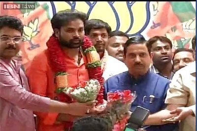 Bellary blues for BJP- huge money recovered, party running for cover