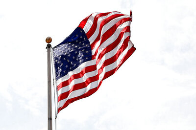 US Lawmaker Calls for Removal of Country Quota in Green Card