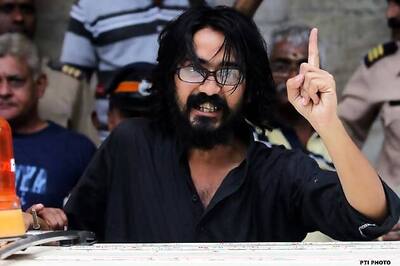 Aseem to seek bail if sedition charge is dropped