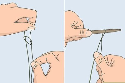 How to Knit Left Handed
