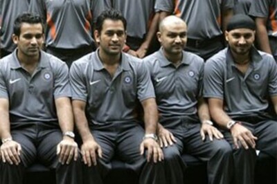 Dhoni fumes, lashes out at media