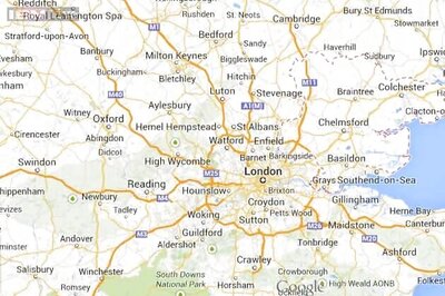 UK: Aircraft crashes into a field,  2 persons dead