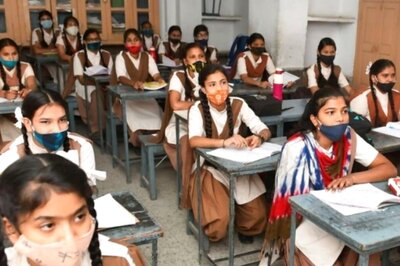 Delhi Assembly Panel Suggests Extending Free Education to EWS Students Up to Class 12 in Pvt Schools