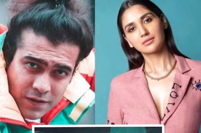 Jubin Nautiyal Spotted With Kabir Singh Actor Nikita Dutta at a Mumbai Pub