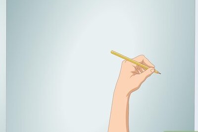 The 3 Best Ways to Hang Shelves without Studs