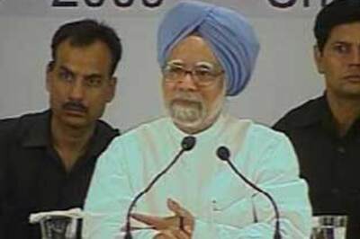 PM rubbishes talk of sending army to Lanka