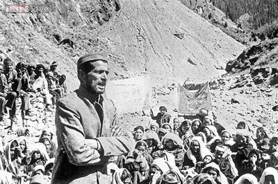 President Pranab Mukherjee to present Gandhi Peace Prize on Tuesday