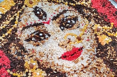 This Stunning Grain Portrait Of Goddess Durga Is A Navratri Showstopper