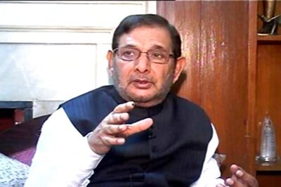 JD(U) president Sharad Yadav files nomination papers from Madhepura