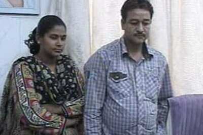 Fraudster poses as godman, loots devotees of crores