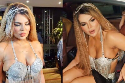 Rakhi Sawant's Quirky Poetry Has a Message For Her Lover and It Will Make You Go ROFL