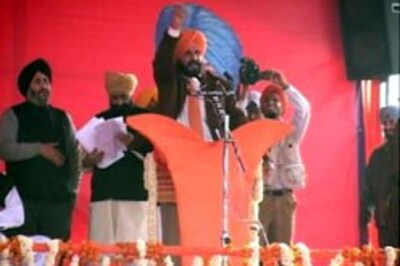 Sidhu Mr Popular despite conviction