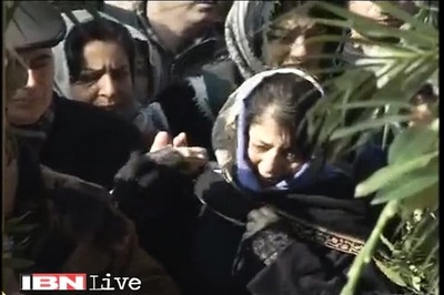 PDP discusses alliance with BJP, no end to J&K impasse yet