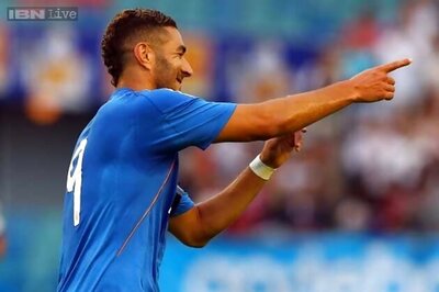 Karim Benzema under pressure to end France goal drought