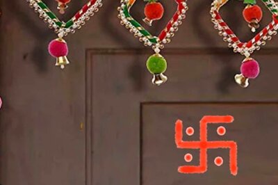 Diwali 2021: Five Ways to Welcome Goddess Lakshmi Home This Year