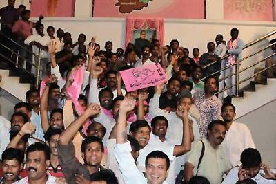 Telangana: Jubilation at Andhra Bhawan