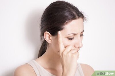 How to Arrange a Place Setting for a Formal Dinner