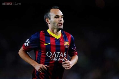 Barca need to play like they did in 2008, says Iniesta