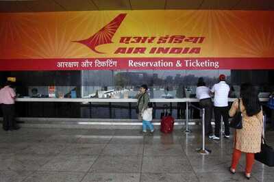 To Celebrate International Women’s Day, Air India Operates All-Women Crew Flight From Kolkata