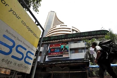 Sensex Spurts 264 Points; FMCG, Metal Stocks Rally