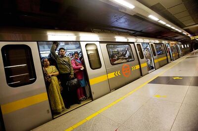 Delhi Bus and Metro Services to Start Early on Polling Day Tomorrow