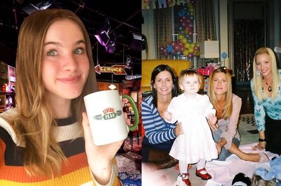 Friends' Emma Pokes Fun at Chandler's 2020 Joke, Internet Gives Her a High Five