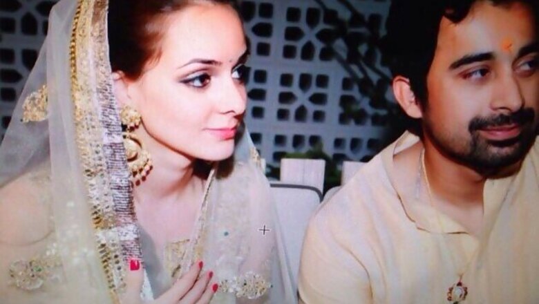 Snapshot: VJ Rannvijay Singha ties the knot with Priyanka Vohra