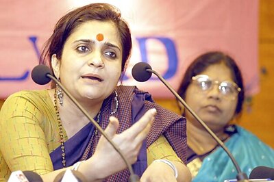 SC slams Gujarat Govt for case against Teesta