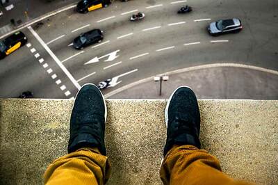 12-year-old Boy Jumps to Death After Dad Gifts Tablet He Wanted to Elder Brother