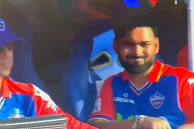 WATCH: Ricky Ponting Calms Down Frustrated Rishabh Pant After Early Dismissal Against PBKS