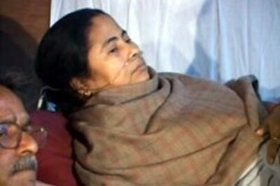 Mamata undergoes gall bladder surgery