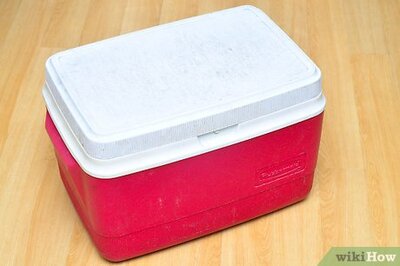 How to Create a Lightbox Using a Cooler