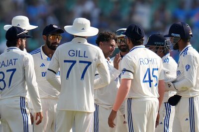 'Should've Done on Day 1': Sunil Gavaskar Schools BCCI as India Players Wear Black Armbands to Honour Late Dattajirao Gaekwad