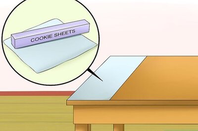 How to Stop a Cat from Jumping onto Tables