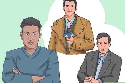 How to Become a Broadcast Journalist