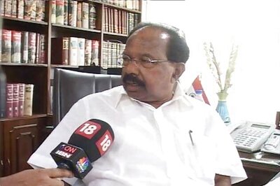 EC disapproves Moily's announcement of raising LPG cap