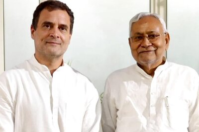 Nitish Meets Rahul Gandhi in Delhi, Rules Out PM Ambition Amid Buzz Over His Candidature