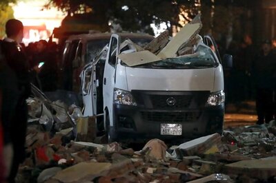 9 killed in explosion near Egypt's Giza pyramids