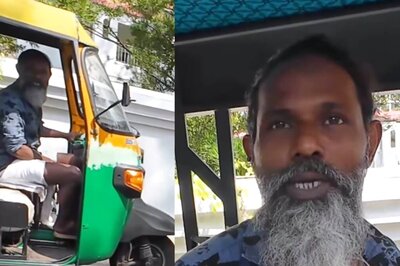 This Video Of Kerala Auto Driver Helping UK Man Locate ATM Is Everything