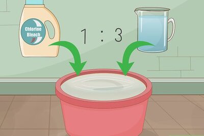 How to Clean Mold Off Walls