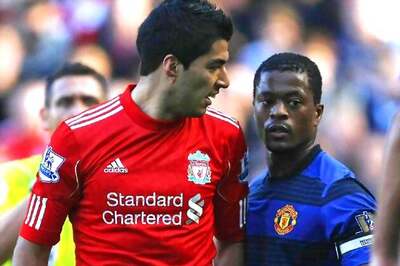 Suarez, Liverpool urged to say sorry to Evra