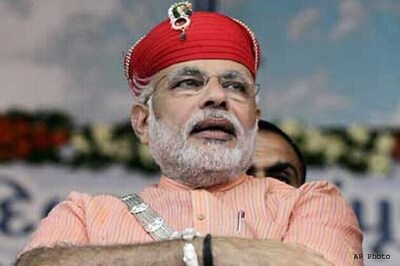 Modi forgetting Gujarat people in his rush to become PM: Cong