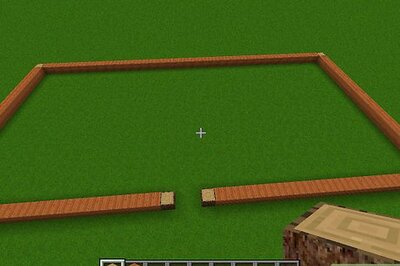 How to Make a Huge House in Minecraft