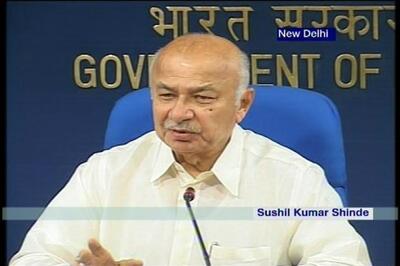 Jat protesters breach security, enter Shinde's house; 142 arrested