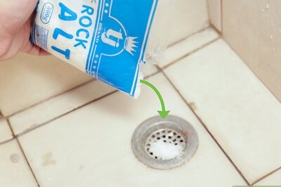 How to Unclog a Drain with Salt and Vinegar