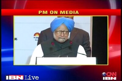 Politicians, journalists can't be friends: Vinod Mehta