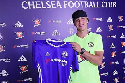 Brazil Defender David Luiz Returns to Chelsea From PSG
