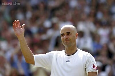 Serena, Agassi to play in Singapore IPTL leg from December 2-4